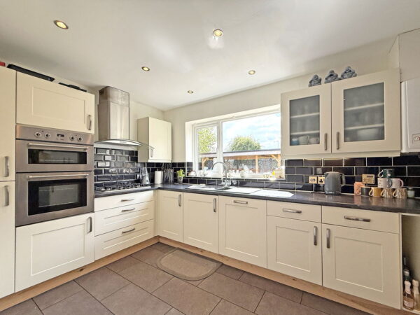 Ash Grove, Bugbrooke, Northampton, Northamptonshire, NN7 3RA