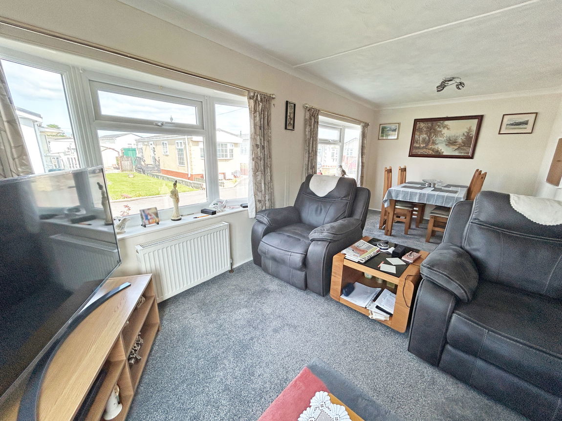 Lyndhurst Estate Sea Lane, Ingoldmells, Lincolnshire, PE25 1PD