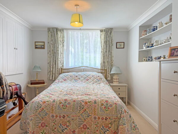 Darlow Drive, Biddenham, Bedford, Bedfordshire, MK40 4AY