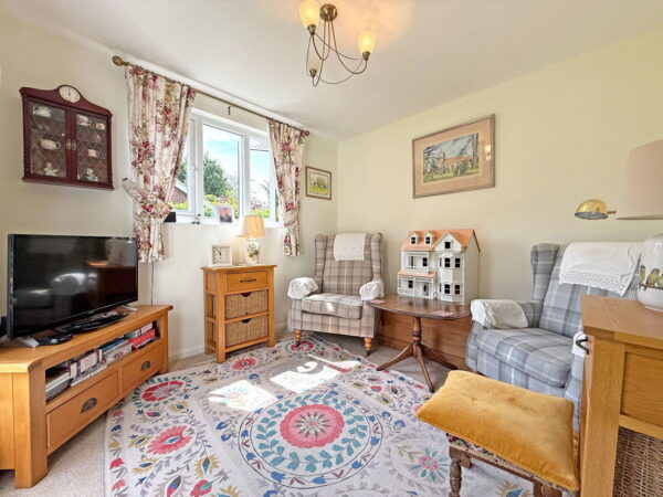 Darlow Drive, Biddenham, Bedford, Bedfordshire, MK40 4AY