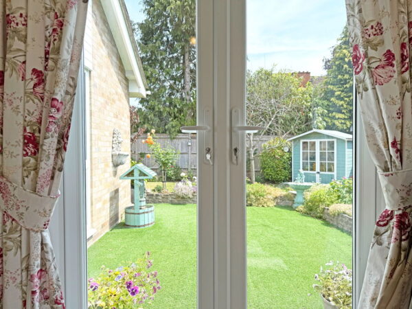 Darlow Drive, Biddenham, Bedford, Bedfordshire, MK40 4AY