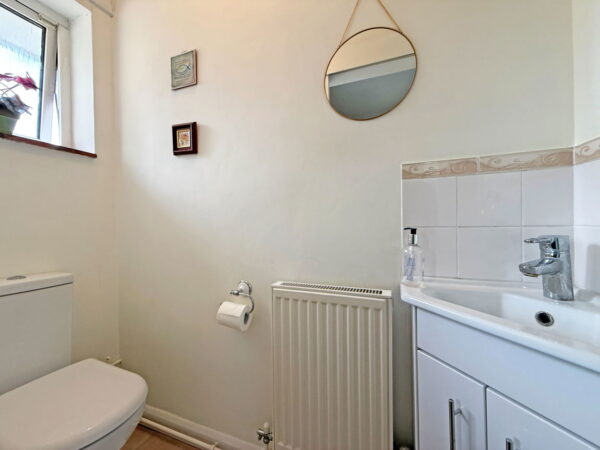Darlow Drive, Biddenham, Bedford, Bedfordshire, MK40 4AY