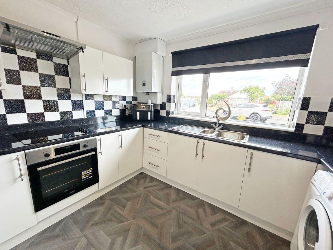 Gleneagles Drive, Skegness, Lincolnshire, PE25 1DR