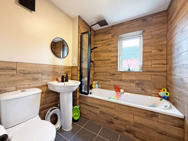 Pascal Close, Corby, Northamptonshire, NN17 4AG