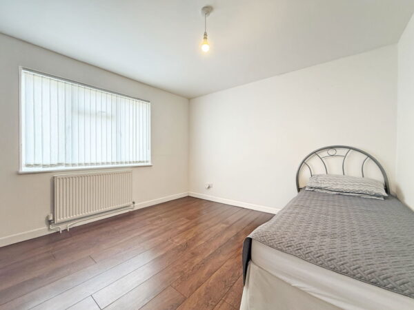 St. Johns Avenue, Kempston, Bedford, Bedfordshire, MK42 8JL