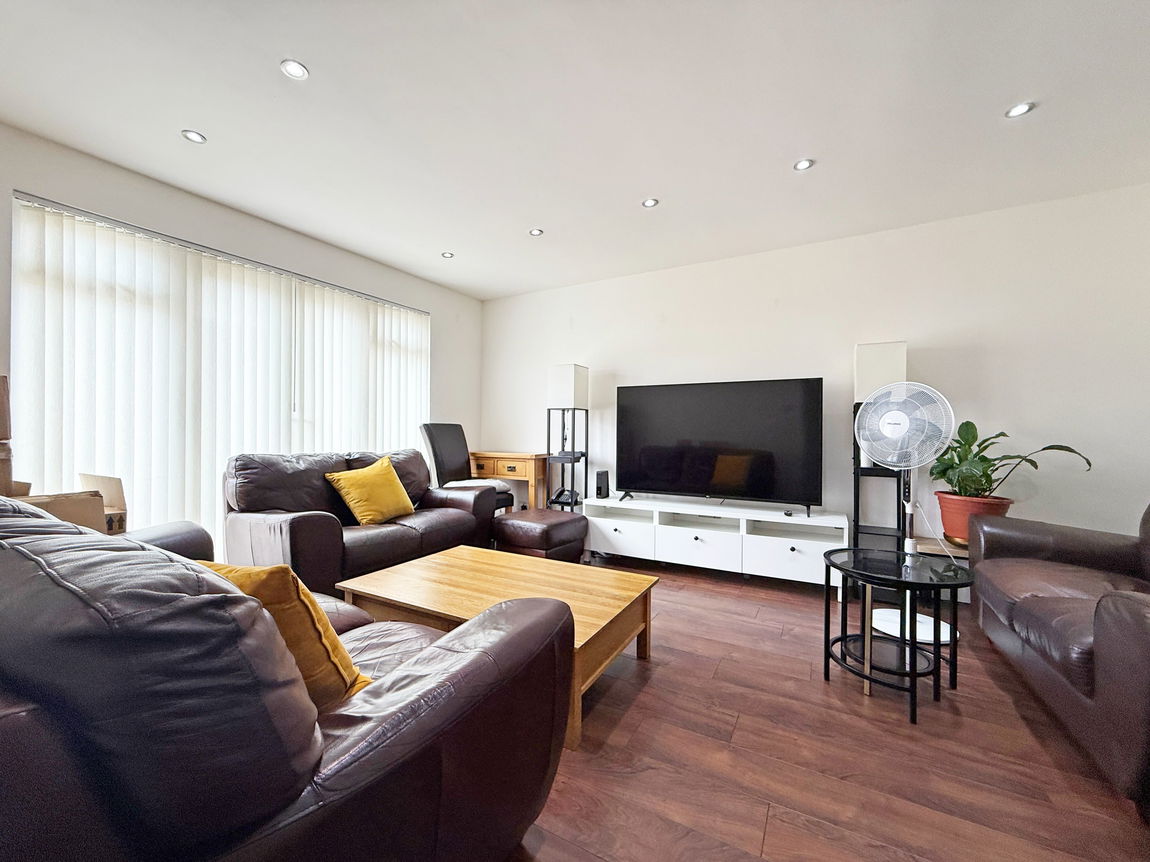 St. Johns Avenue, Kempston, Bedford, Bedfordshire, MK42 8JL