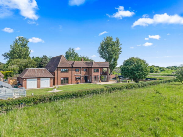 Gibraltar Road, Croft, Skegness, Lincolnshire, PE24 4SS