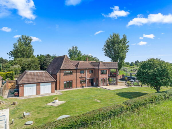 Gibraltar Road, Croft, Skegness, Lincolnshire, PE24 4SS