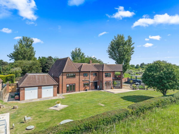 Gibraltar Road, Croft, Skegness, Lincolnshire, PE24 4SS