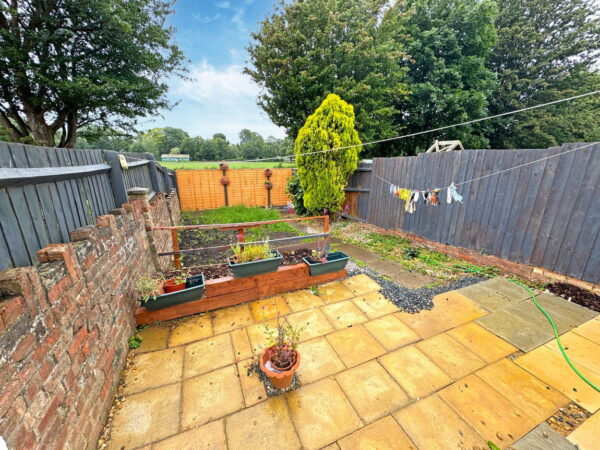 Spencer Road, Rushden, NN10 6AD