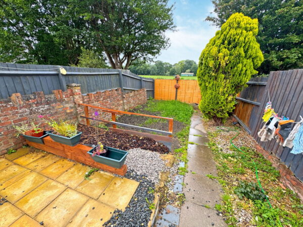 Spencer Road, Rushden, NN10 6AD