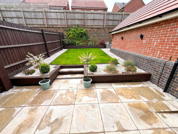 Catlow Street, Hugglescote, LE67 2JF