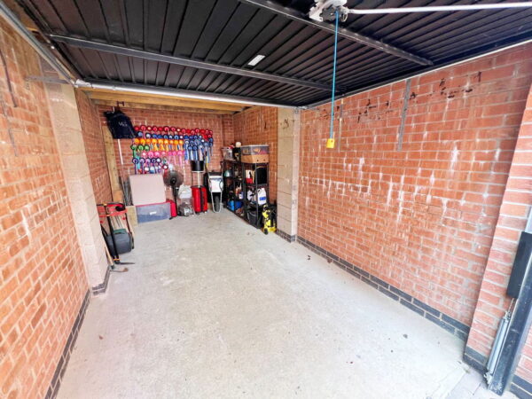Catlow Street, Hugglescote, LE67 2JF