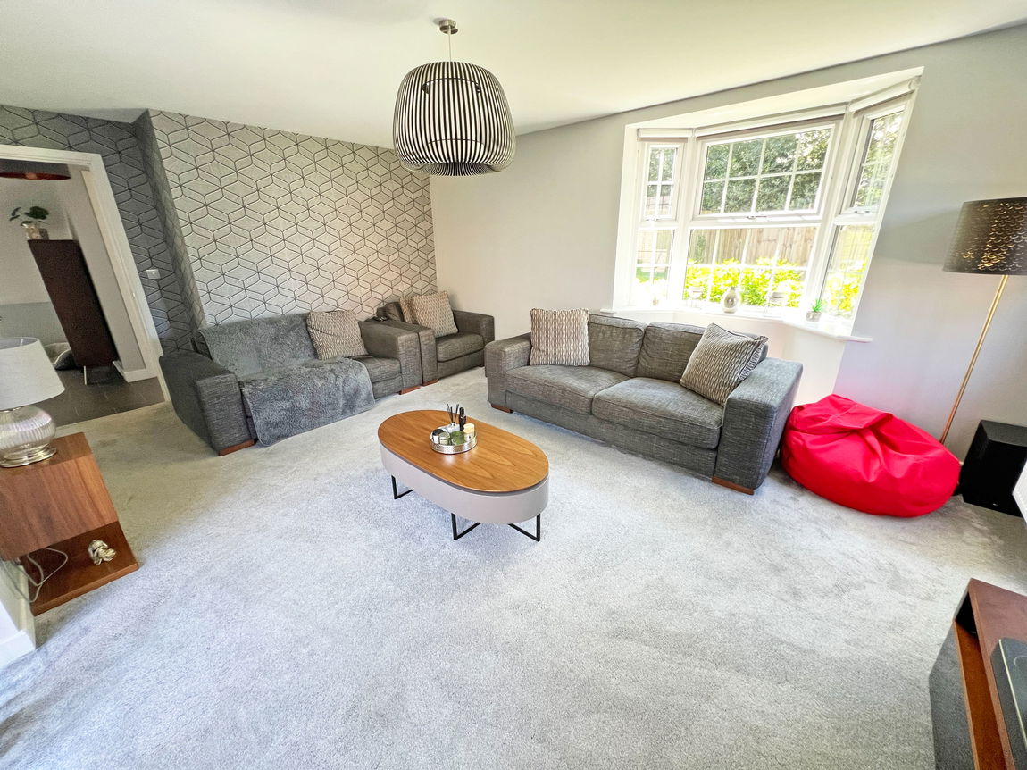 Kensington Avenue, Hinckley, LE10 3JE