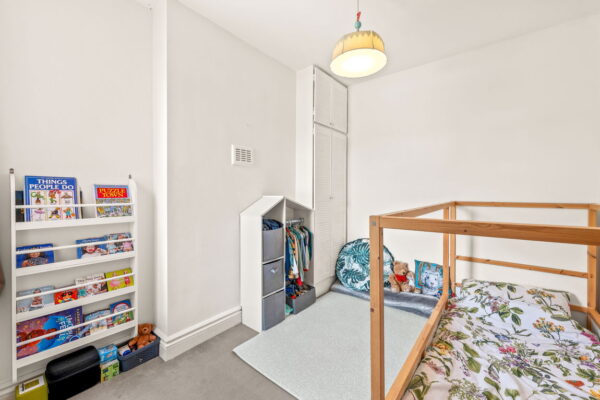 Fleeman Grove, West Bridgford, Nottingham, Nottinghamshire, NG2 5BH
