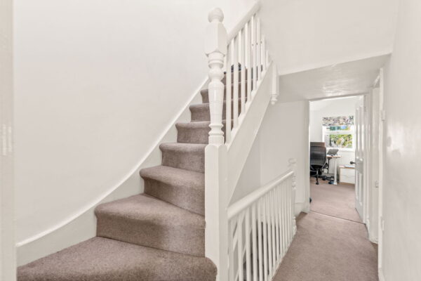 Fleeman Grove, West Bridgford, Nottingham, Nottinghamshire, NG2 5BH