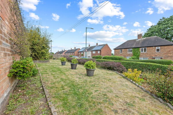 Holmewood Crescent, Nottingham, Nottinghamshire, NG5 5JG