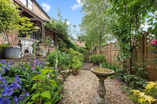 Wrens Lodge, Hill Road, Orston, Nottingham, NG13 9ND