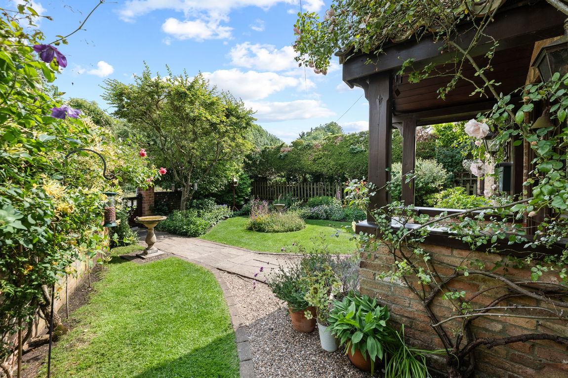Wrens Lodge, Hill Road, Orston, Nottingham, NG13 9ND