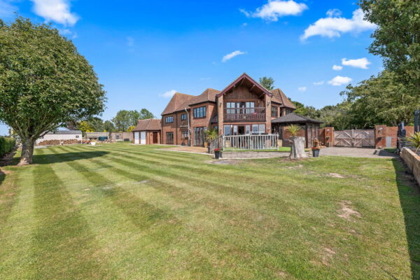 Gibraltar Road, Croft, Skegness, Lincolnshire, PE24 4SS