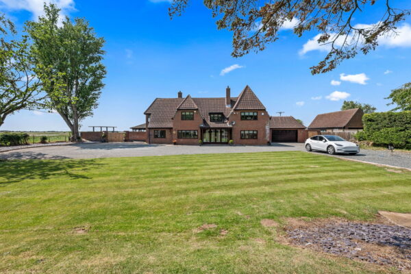 Gibraltar Road, Croft, Skegness, Lincolnshire, PE24 4SS