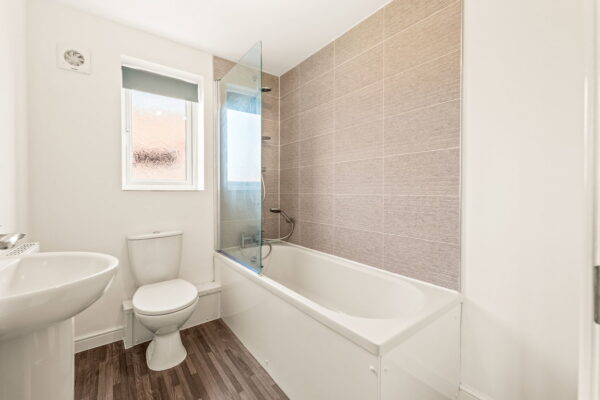 Diamond Close, New Ollerton, Nottinghamshire, NG22 9YP