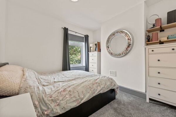 East Grove, Nottingham, Nottinghamshire, NG7 7LP