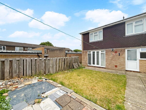 St. Johns Avenue, Kempston, Bedford, Bedfordshire, MK42 8JL