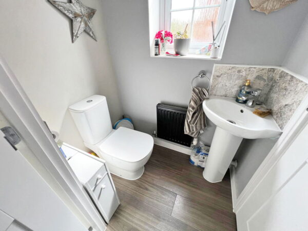 Saunders Drive, Coalville, LE67 4ER