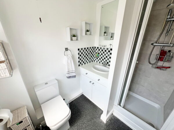 Hilton Close, Newhall, Swadlincote, DE11 0PE