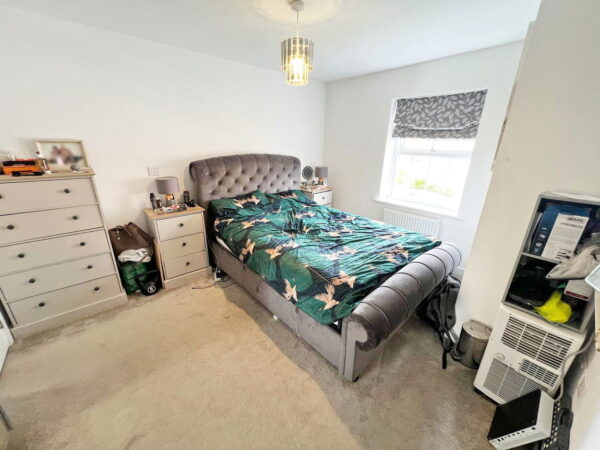 Saunders Drive, Coalville, LE67 4ER