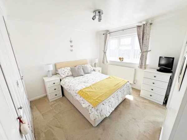 Hilton Close, Newhall, Swadlincote, DE11 0PE