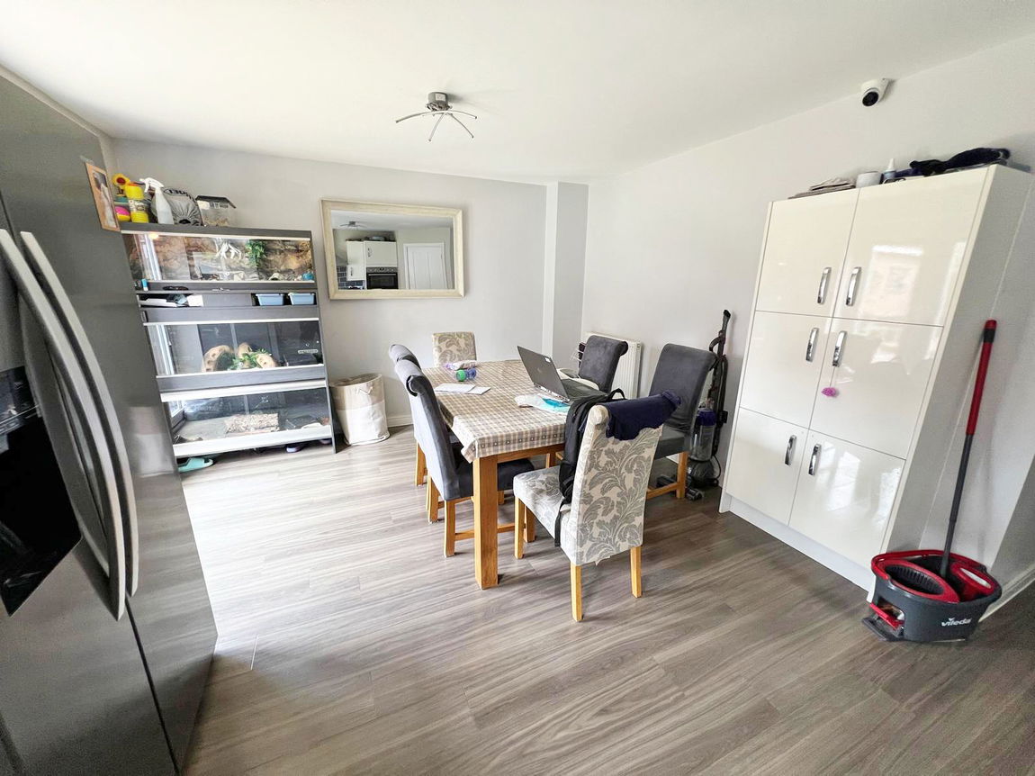 Saunders Drive, Coalville, LE67 4ER