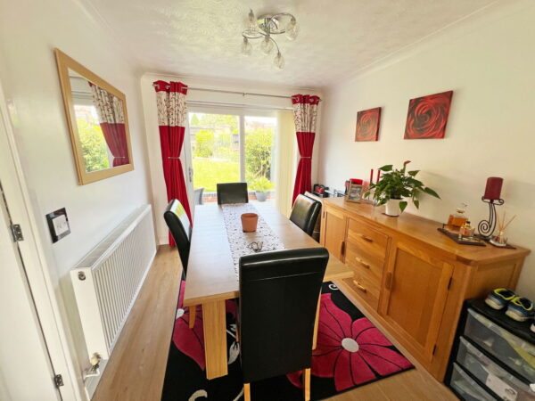 Hilton Close, Newhall, Swadlincote, DE11 0PE