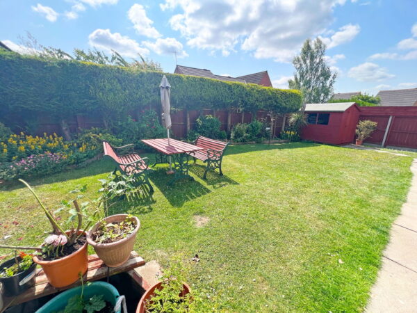 Heawood Way, Braunstone, Leicester, LE3 3TJ