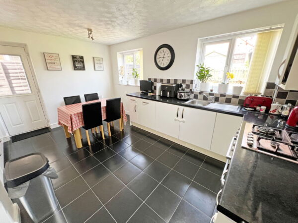 Hilton Close, Newhall, Swadlincote, DE11 0PE
