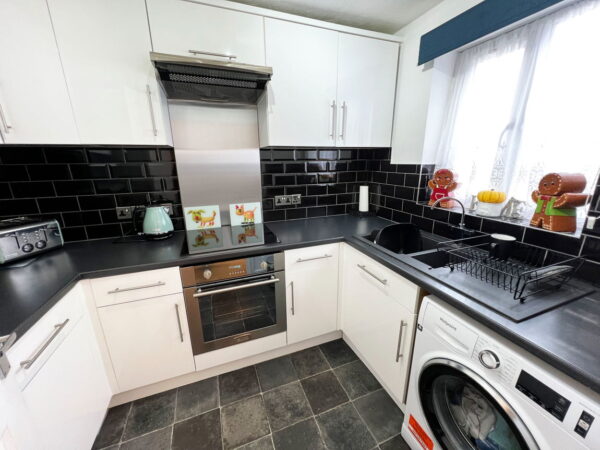Albert Court, Whetstone, Leicester, LE8 6JP