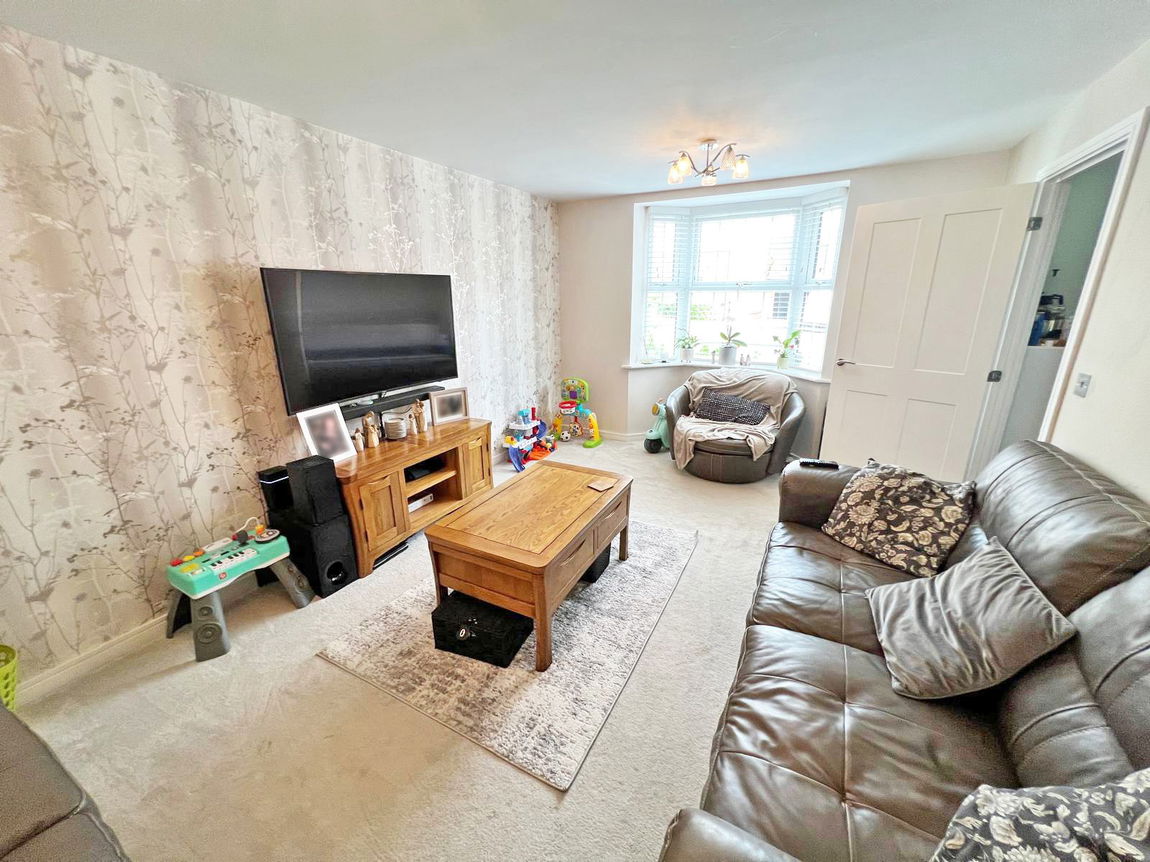 Saunders Drive, Coalville, LE67 4ER