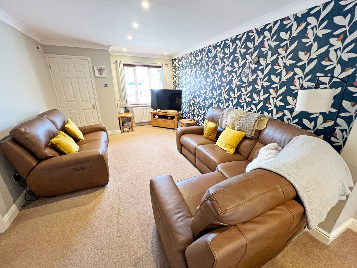 Lodge Road, Fleckney, Leicester, LE8 8BX