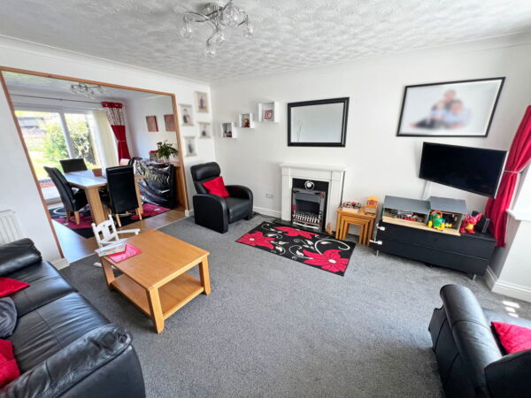 Hilton Close, Newhall, Swadlincote, DE11 0PE