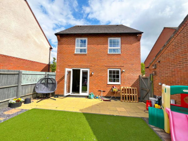 Saunders Drive, Coalville, LE67 4ER