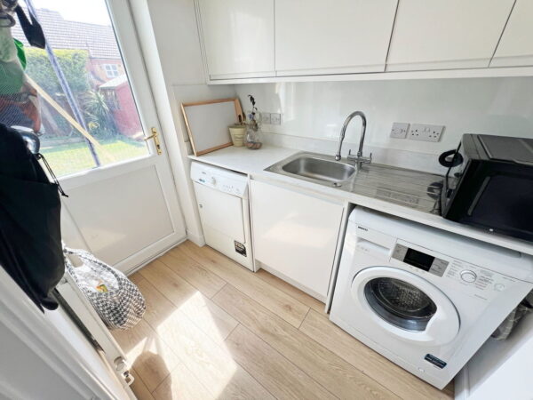 Heawood Way, Braunstone, Leicester, LE3 3TJ