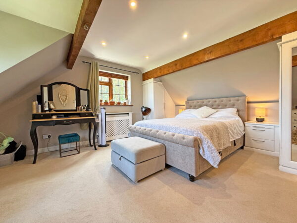Bottom Lane, Stoke Albany, Market Harborough, LE16 8PN