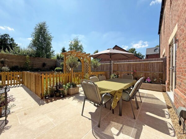 Northfield Avenue, Great Bowden, LE16 7GN