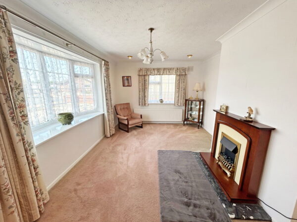 Gleneagles Drive, Skegness, Lincolnshire, PE25 1DR