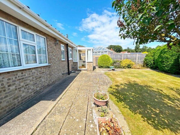 Gleneagles Drive, Skegness, Lincolnshire, PE25 1DR