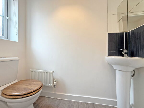 Moseley Avenue, Market Harborough, Leicestershire, LE16 9HT