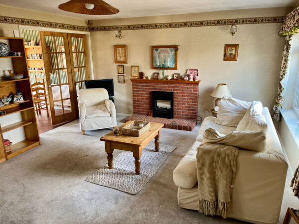 Ash Drive, Syston, Leicester, LE7 2PQ