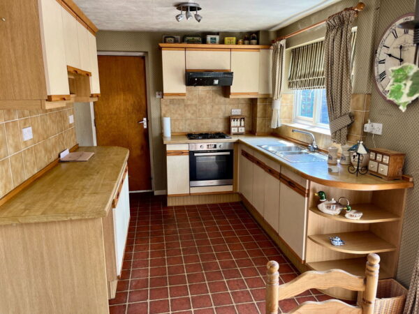 Ash Drive, Syston, Leicester, LE7 2PQ