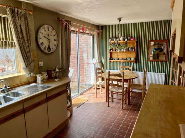 Ash Drive, Syston, Leicester, LE7 2PQ